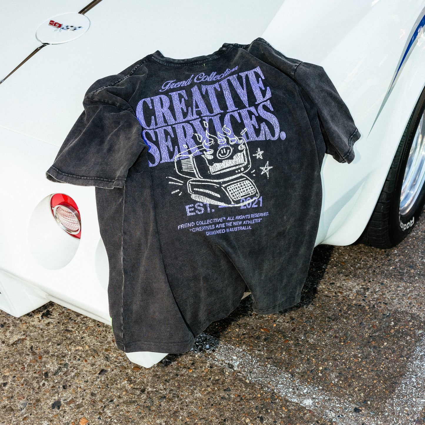 CREATIVE SERVICES CHARCOAL